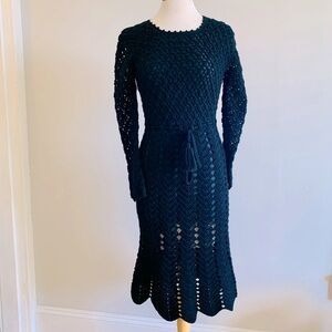 Vintage Black Crocheted Long Sleeve Knit Midi Fitted Dress Pullover